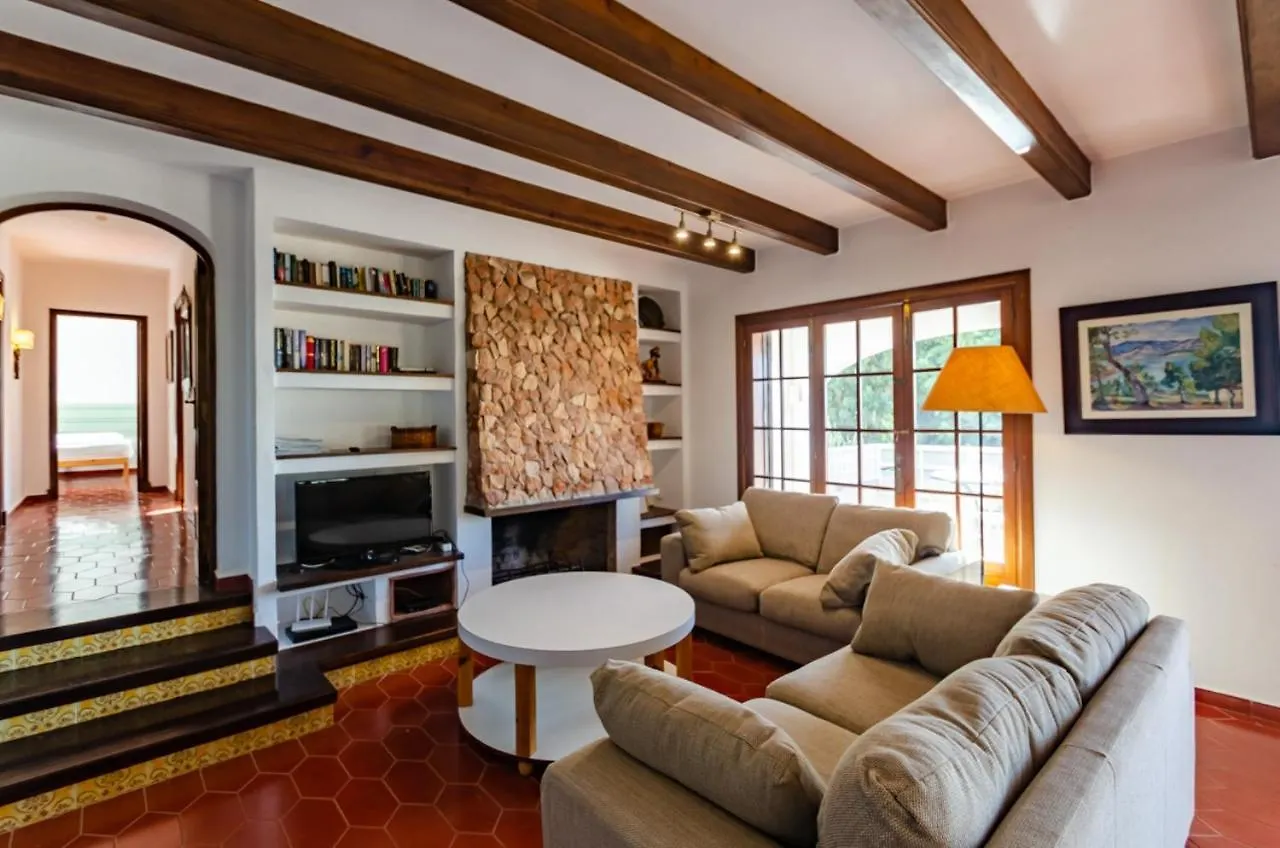 Villa Las Palmeras 비니베카 0*,